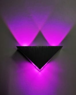 Modern Triangular Aluminum LED Wall Lamp